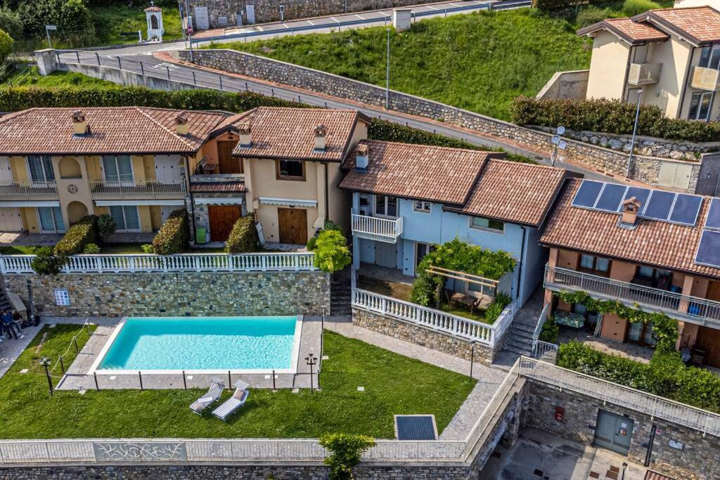La Dolce Vita - Vista Lago E Piscina Parzanica 外观 照片